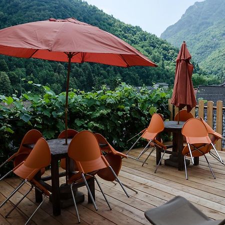 Albergo La Pace Pradleves Екстериор снимка